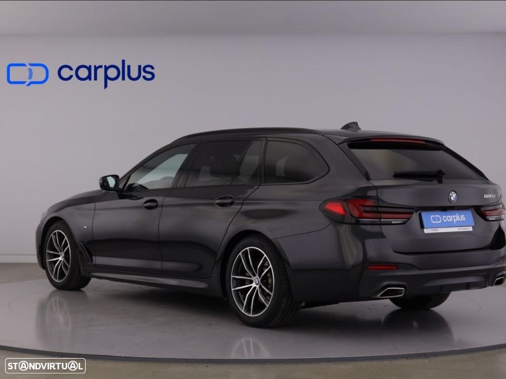 BMW 520 d Pack Desportivo M Auto - 5