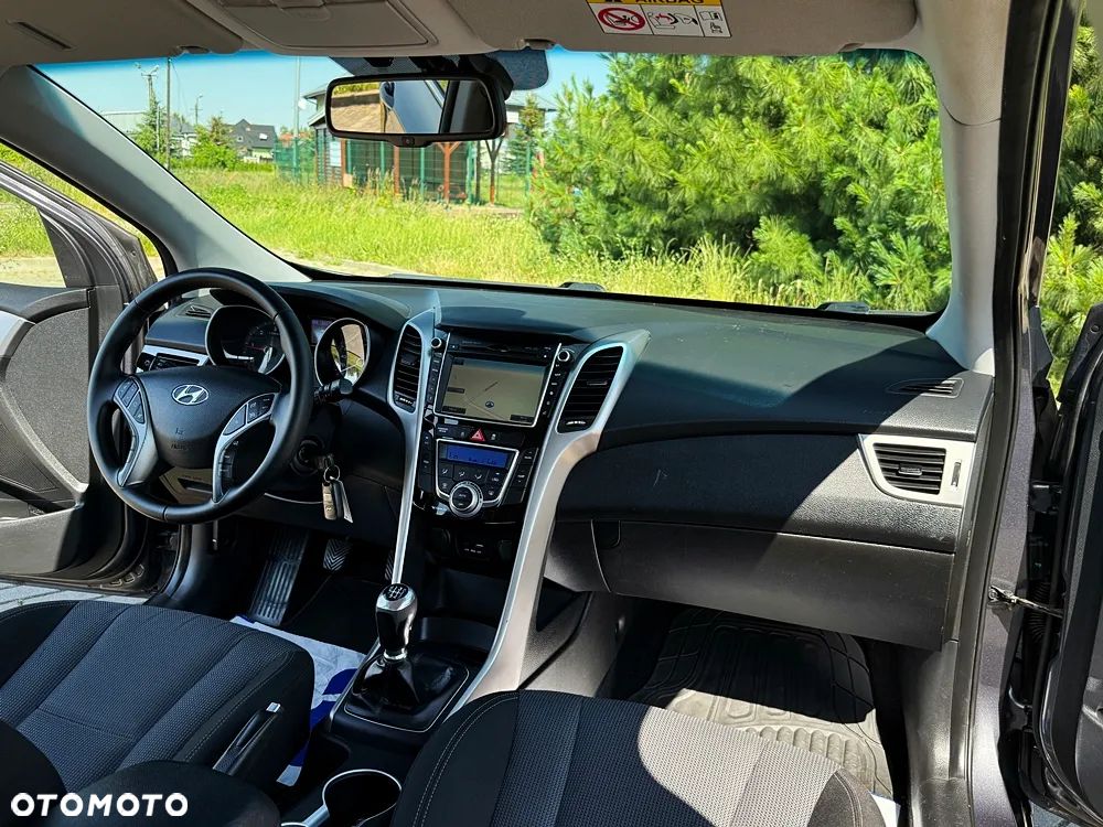 Hyundai i30 1.6 CRDi Comfort - 30
