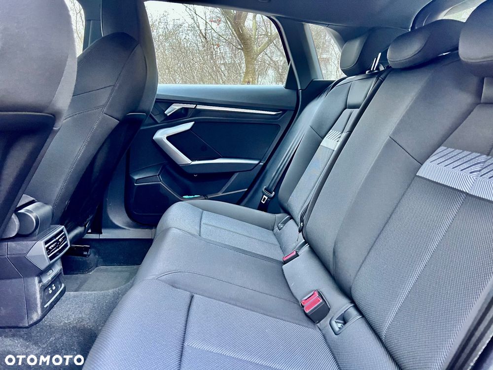 Audi A3 Sportback - 12