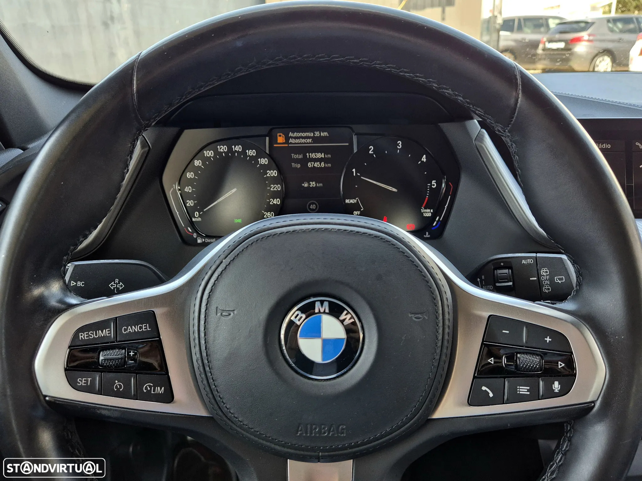 BMW 116 d Pack Desportivo M - 9