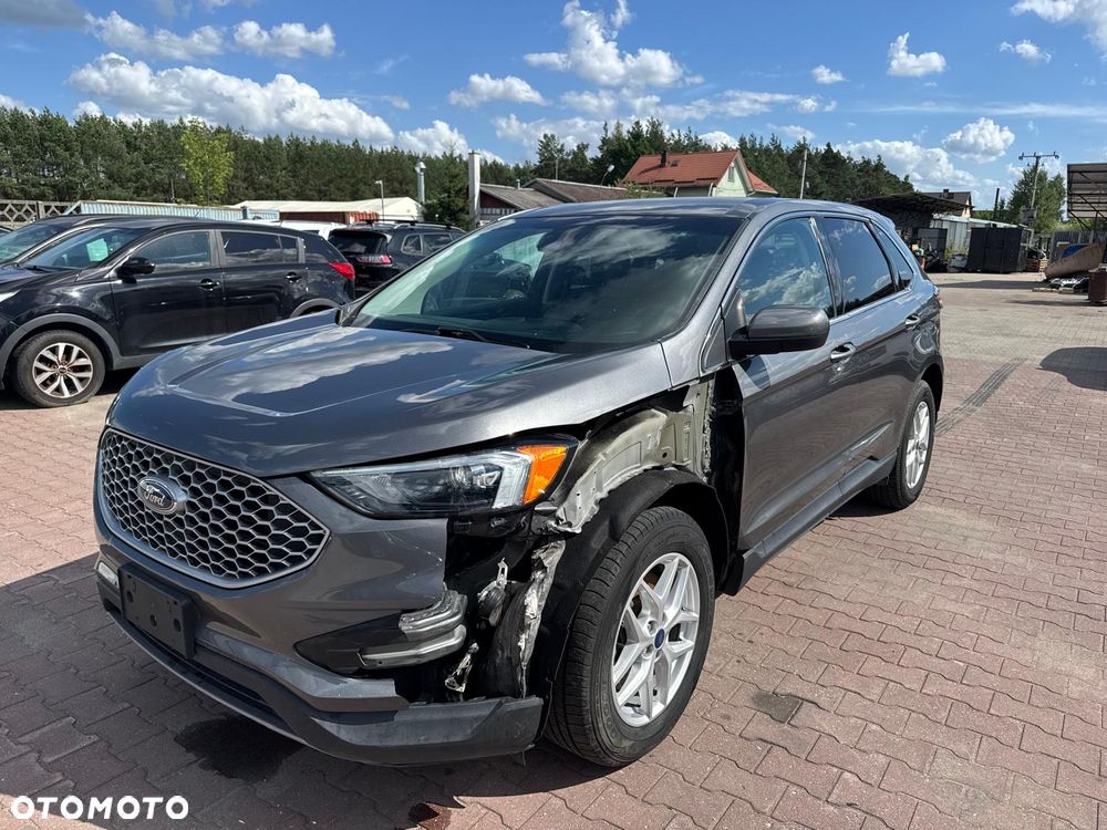 Ford Edge - 16