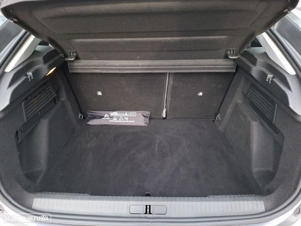 Citroën C4 1.2 Hybrid Plus e-DSC6 - 7