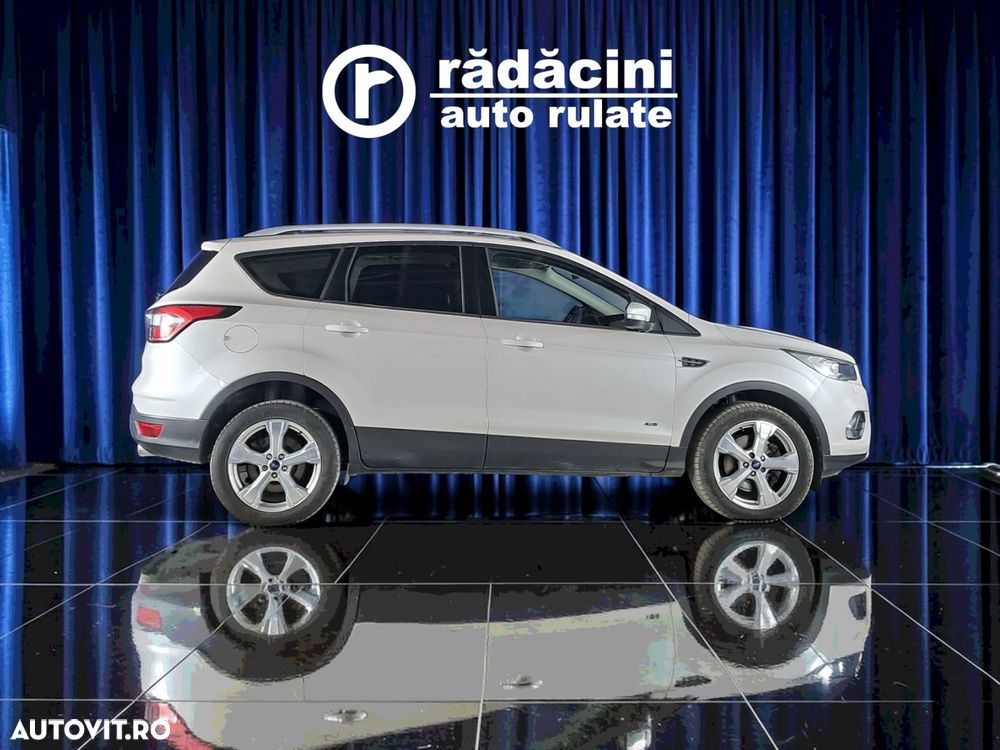 Ford Kuga - 5