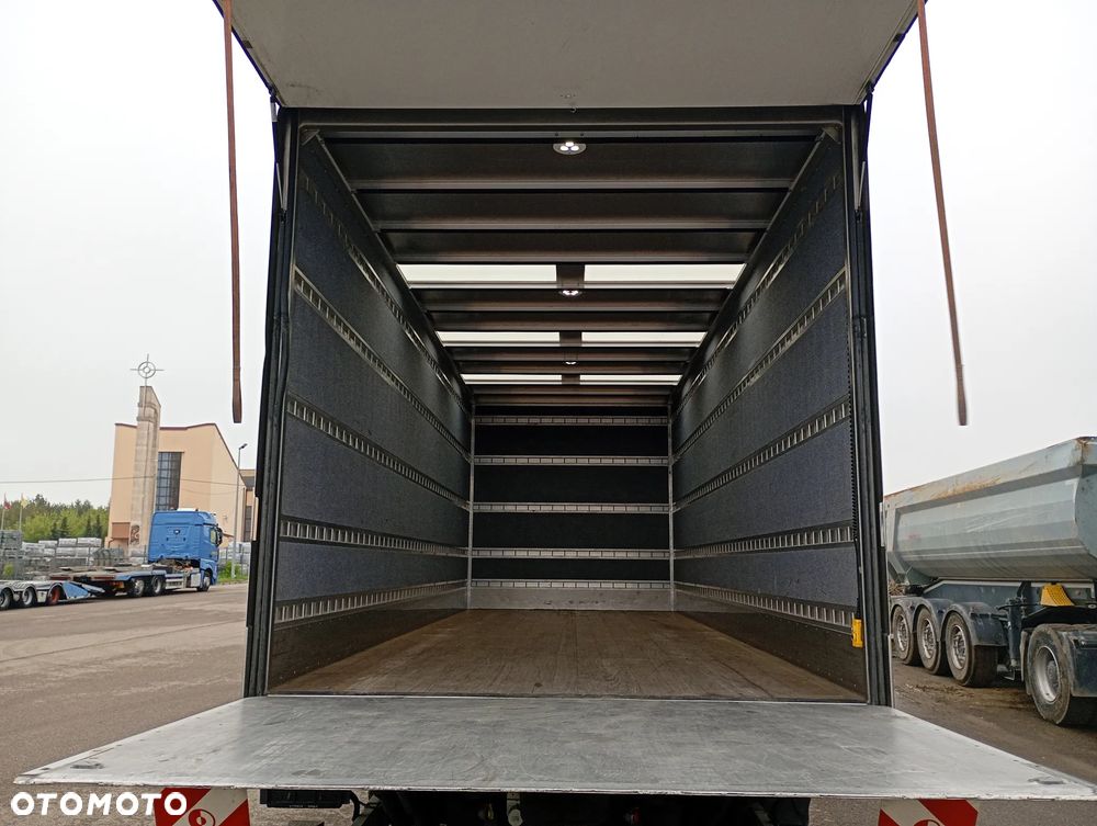 Mercedes-Benz ATEGO 1530 KONTENER MEBLOWY 1524 - 5