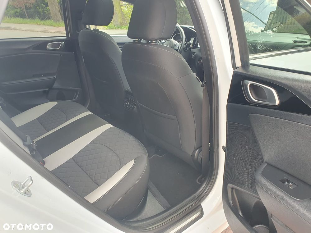 Kia Ceed 1.4 T-GDI OPF GT Line - 18