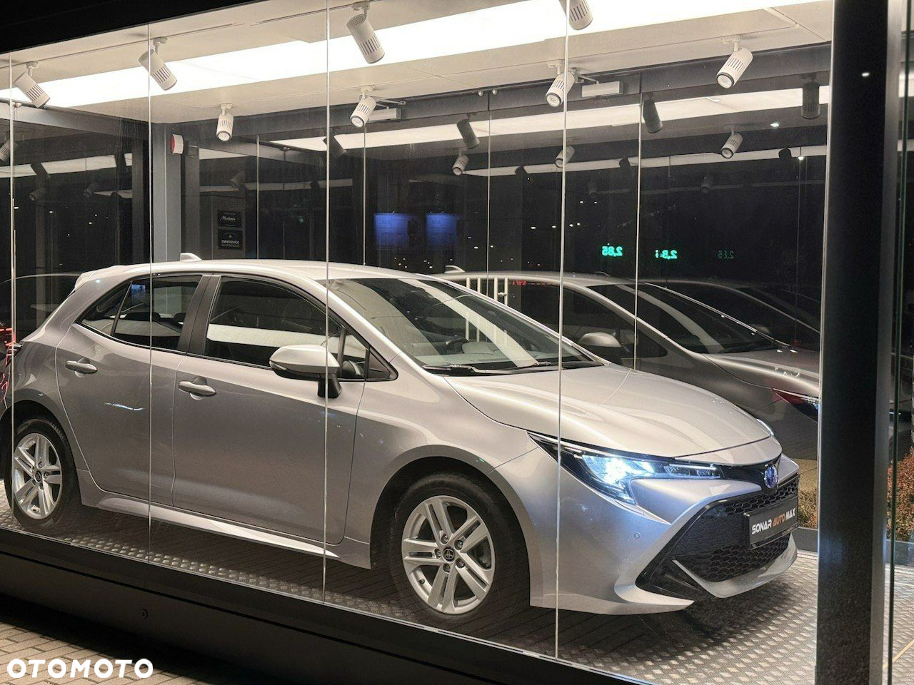 Toyota Corolla - 10
