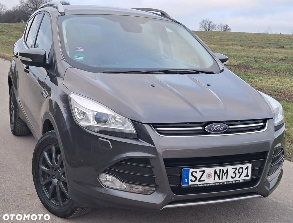 Ford Kuga 2.0 TDCi AWD Titanium - 1