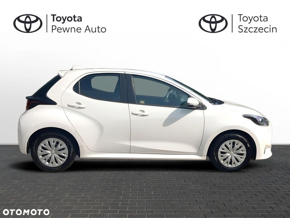 Toyota Yaris - 11