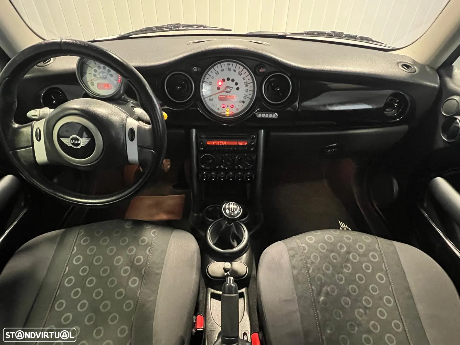 MINI 3 Portas One 1.6 - 6
