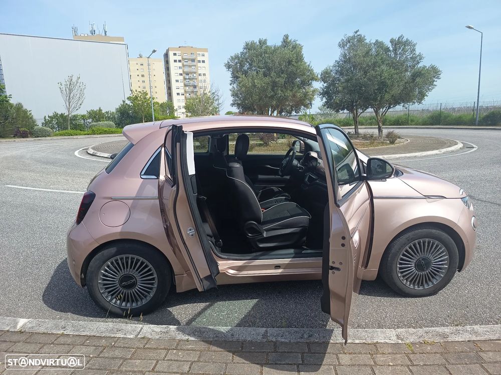 Fiat 500e 3 + 1 42 kWh - 5