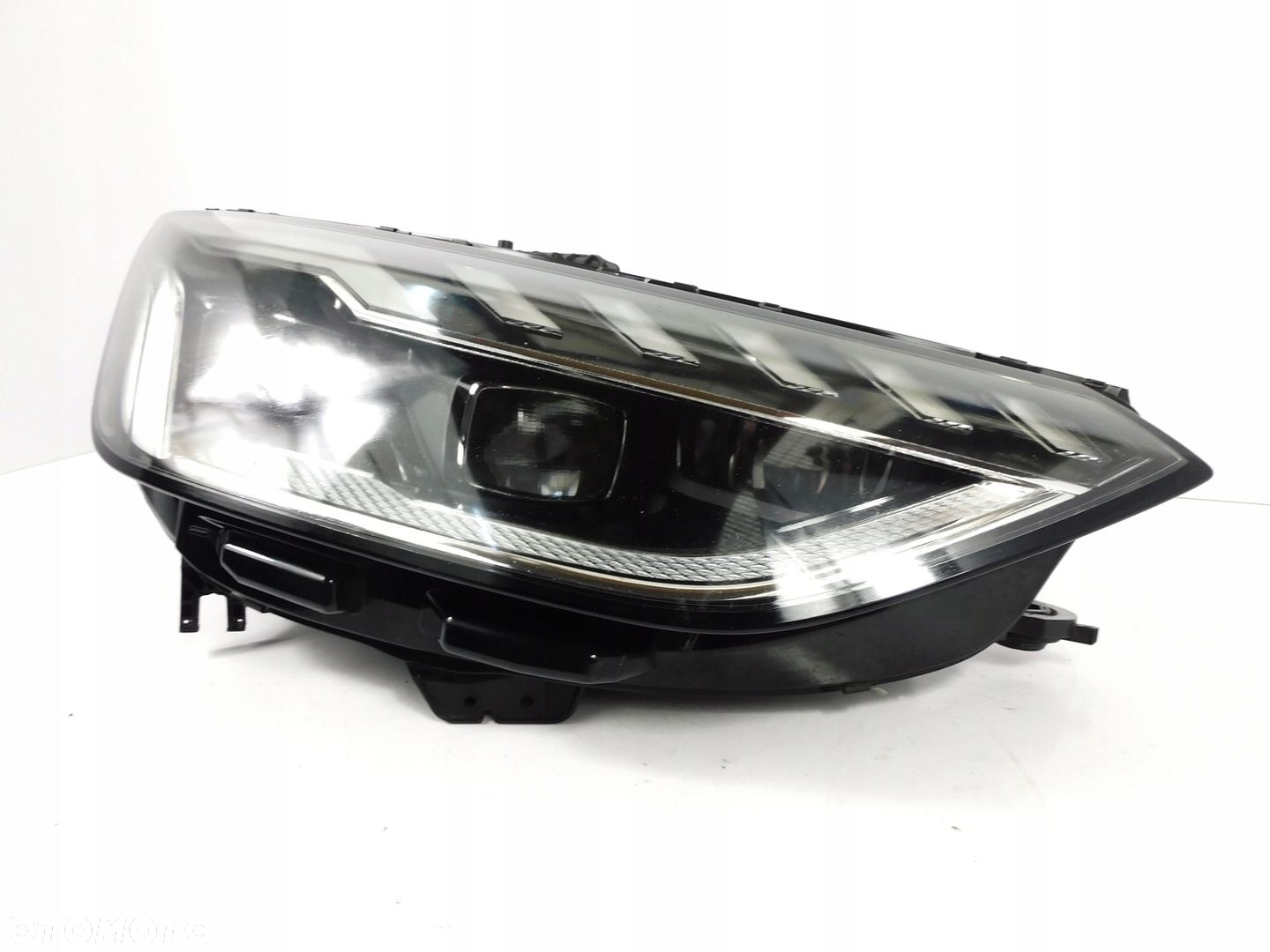 AUDI A4 B9 8W LIFT LAMPA PRAWA MATRIX 8W0941036E - 3