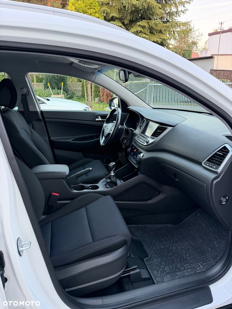 Hyundai Tucson 1.6 T-GDi Comfort 2WD - 16
