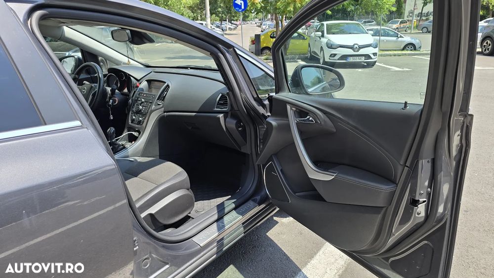 Opel Astra - 11