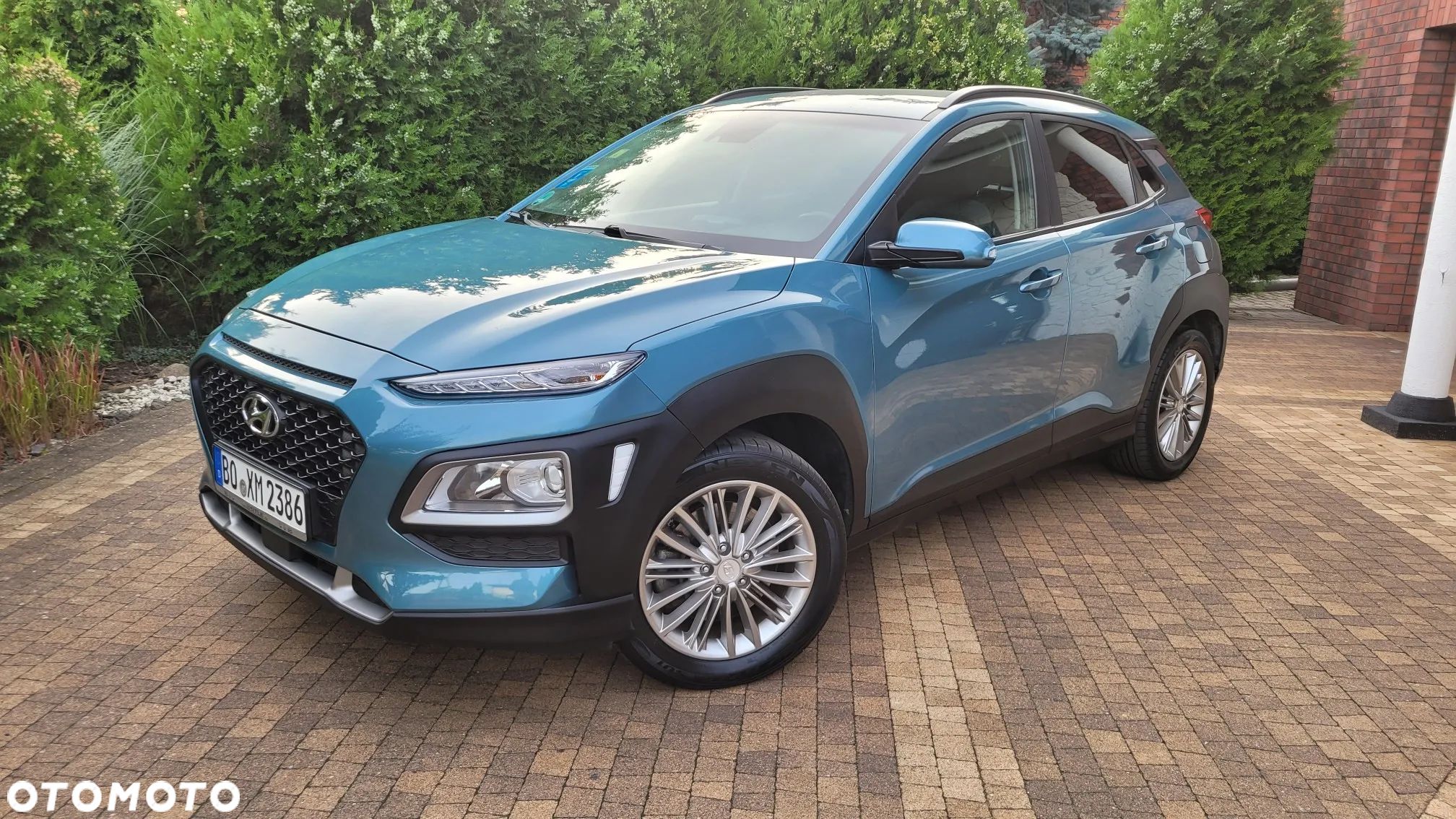 Hyundai Kona 1.6 T-GDI Premium DCT - 1