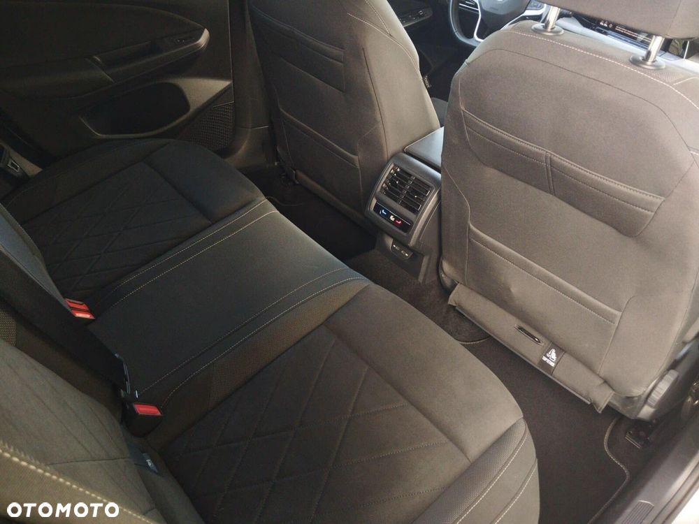 Volkswagen Golf Variant 2.0 TDI Life DSG - 21