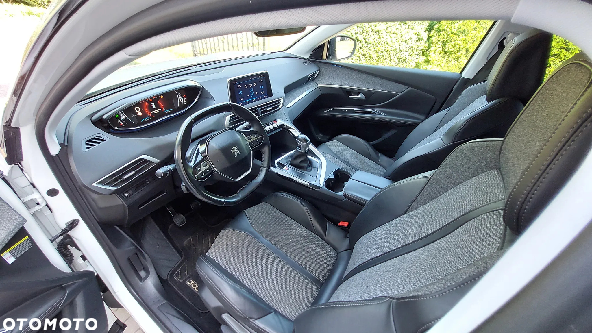 Peugeot 3008 1.2 PureTech Access S&S - 18