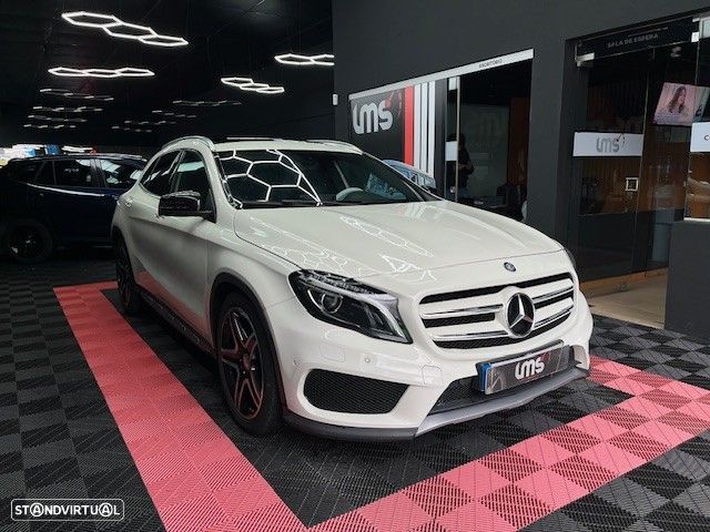 Mercedes-Benz GLA 220 CDI 4Matic 7G-DCT AMG Line - 1