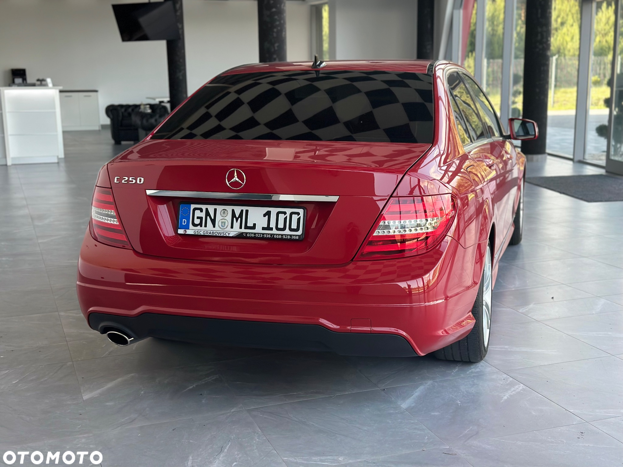 Mercedes-Benz Klasa C 250 CGI Automatik BlueEFFICIENCY - 12