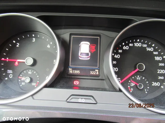 Volkswagen Tiguan 2.0 TDI SCR Life DSG - 29