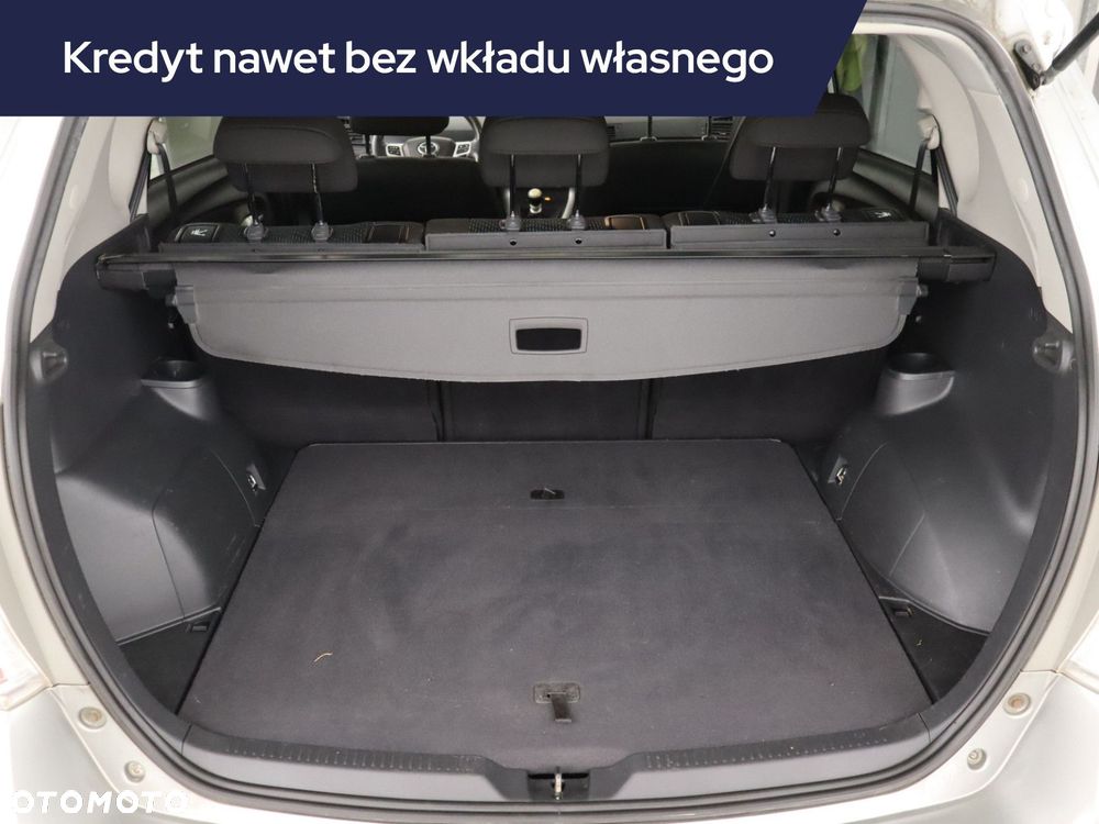 Toyota Verso - 15