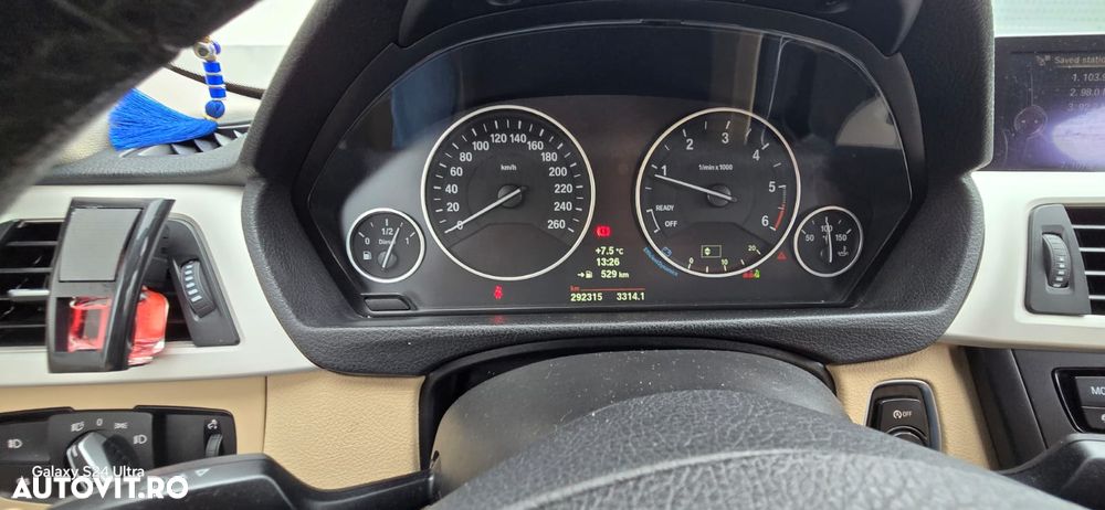 BMW Seria 3 320d xDrive Modern Line - 12