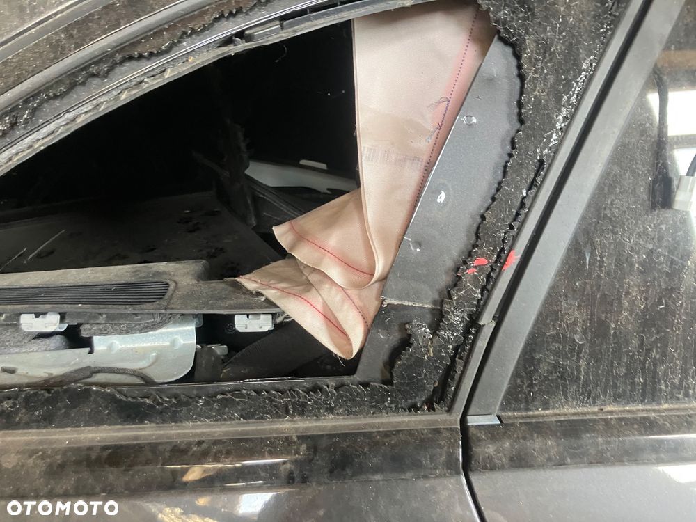 Mercedes-Benz Klasa C 220 d 9G-TRONIC AMG Line - 8