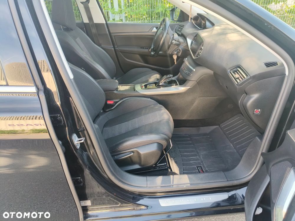 Peugeot 308 BlueHDi 130 EAT8 Stop & Start Active Pack - 21