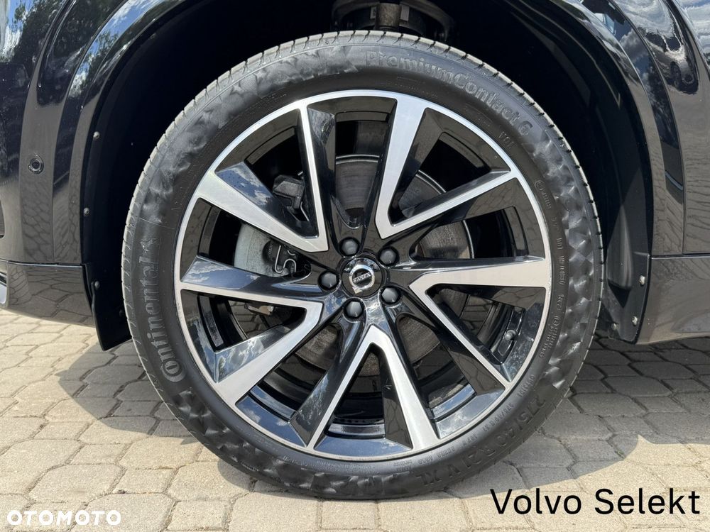 Volvo XC 90 T8 AWD Plug-In Hybrid Plus Dark 7os - 30