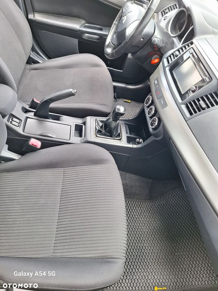 Mitsubishi Lancer 1.6 - 15