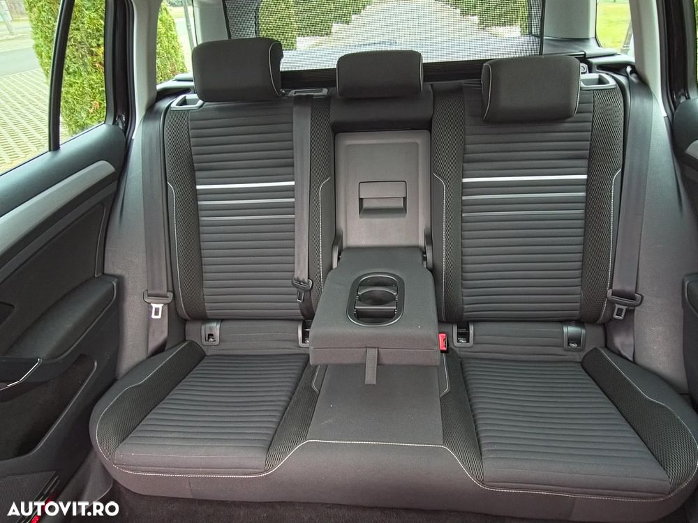 Volkswagen Golf 2.0 TDI BlueMotion Technology Cup - 39