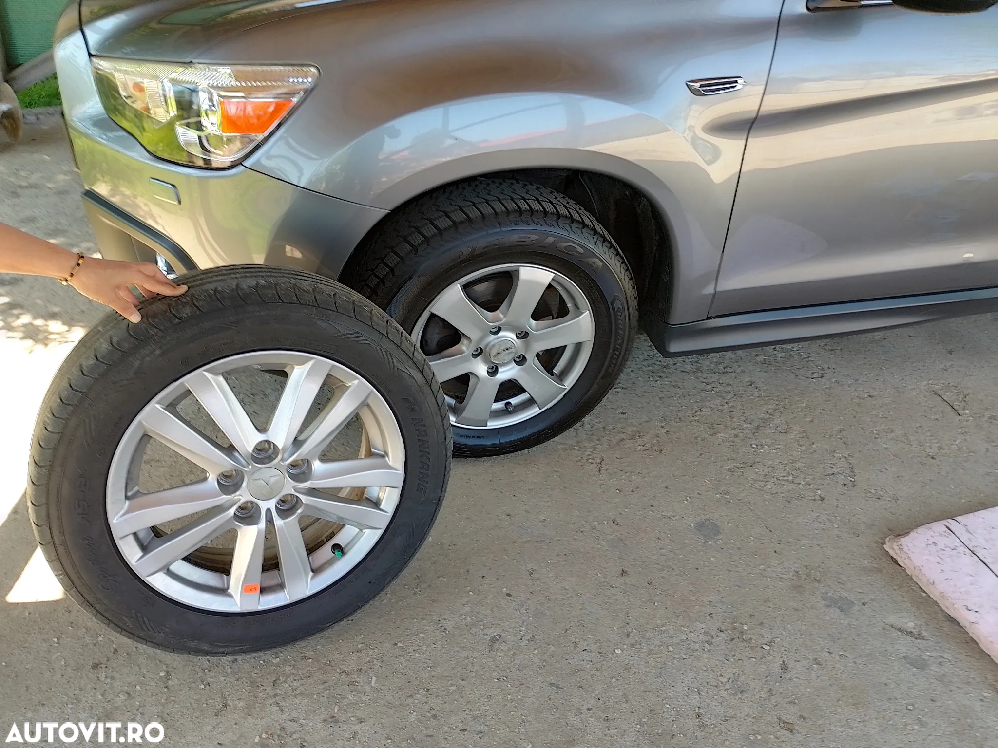 Mitsubishi ASX 1.8 DID 2WD Intense A15 - 17