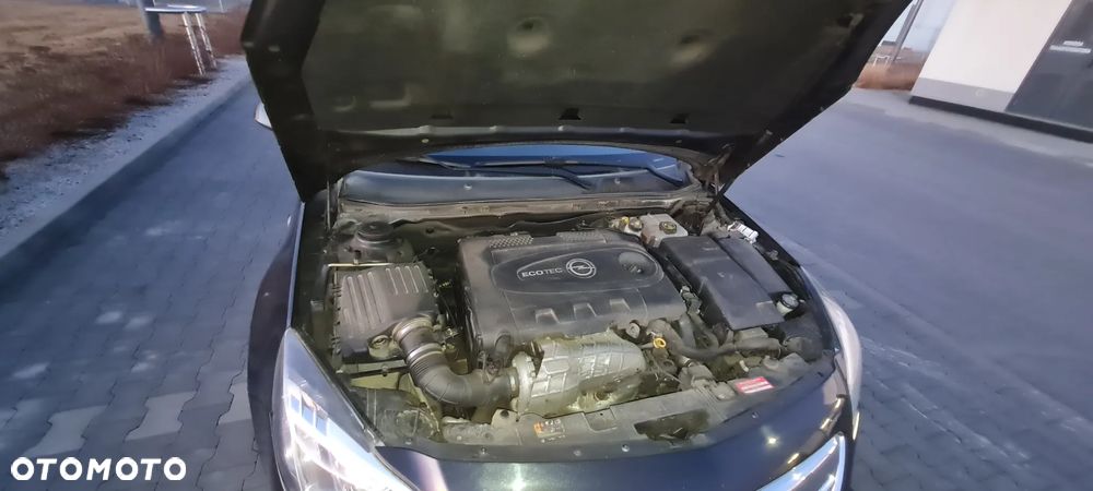 Opel Insignia 2.0 CDTI - 19