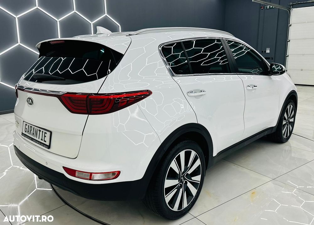 Kia Sportage 1.7 CRDI 2WD ISG Dream-Team Edition - 5