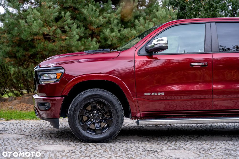 RAM 1500 5.7 Crew Cab Laramie - 9