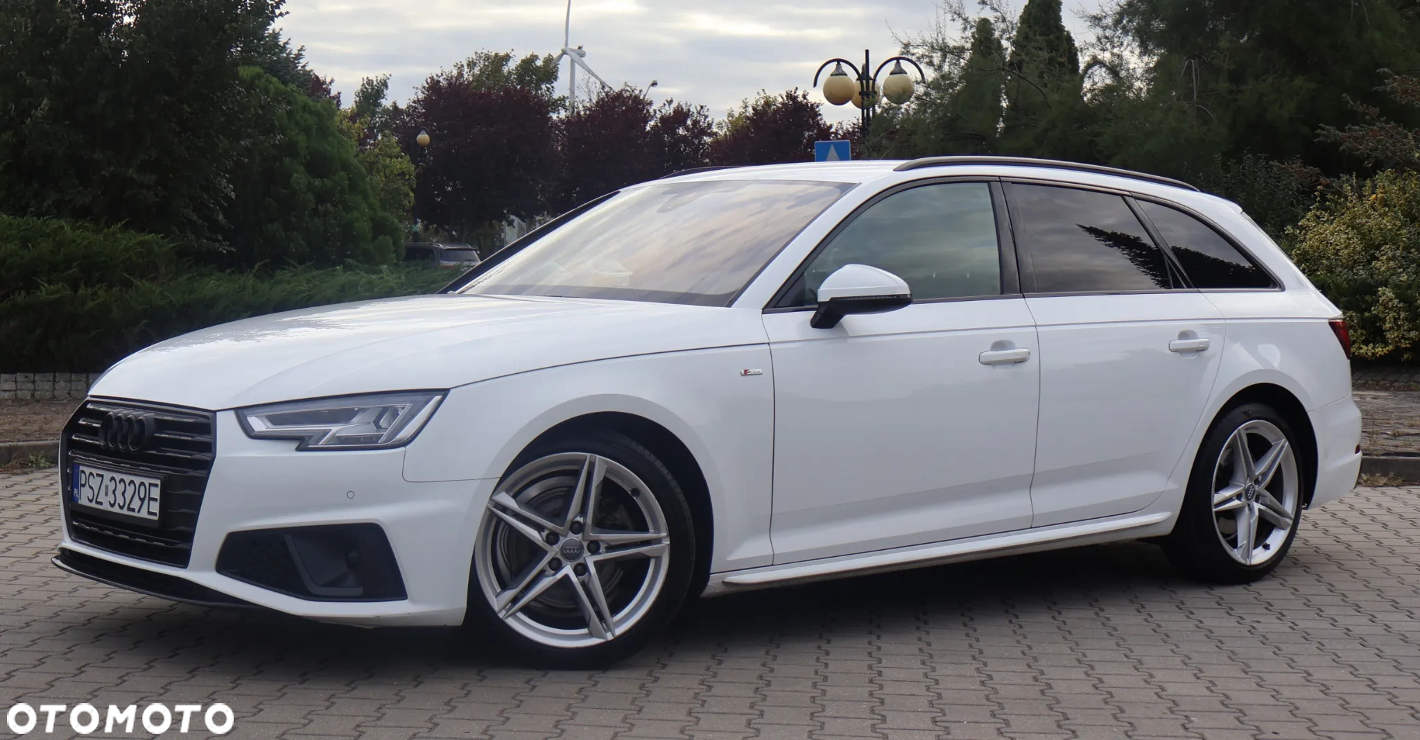 Audi A4 - 4