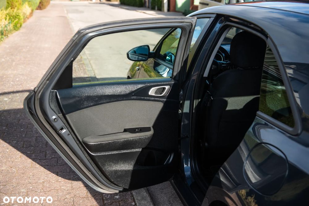Kia Ceed 1.4 Business Line - 22