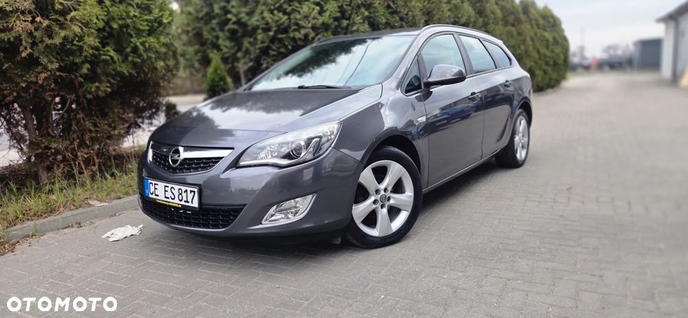 Opel Astra 1.6 Color Edition - 4