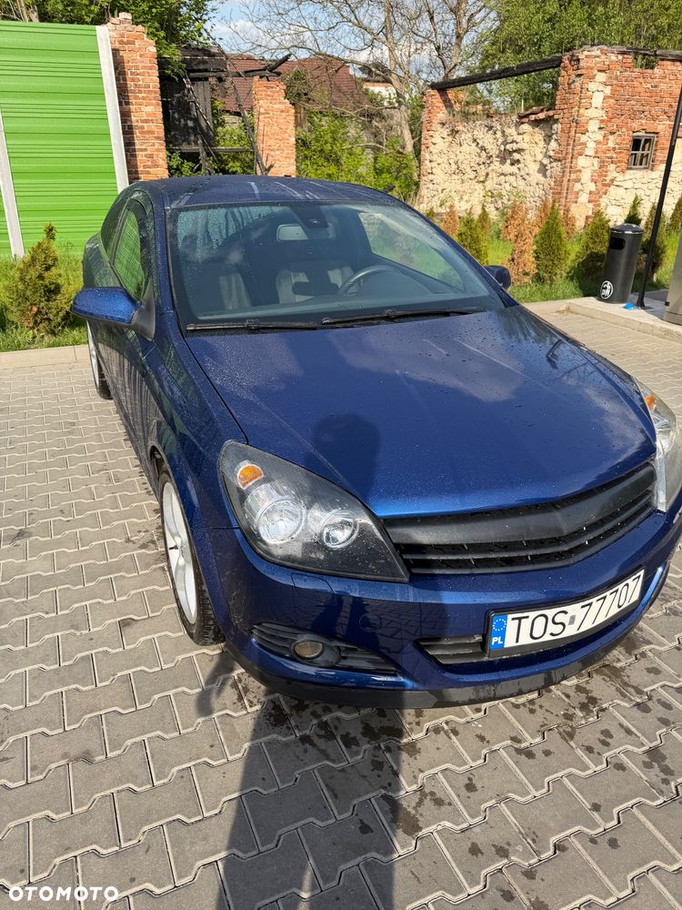 Opel Astra 2.0 T Sport - 2