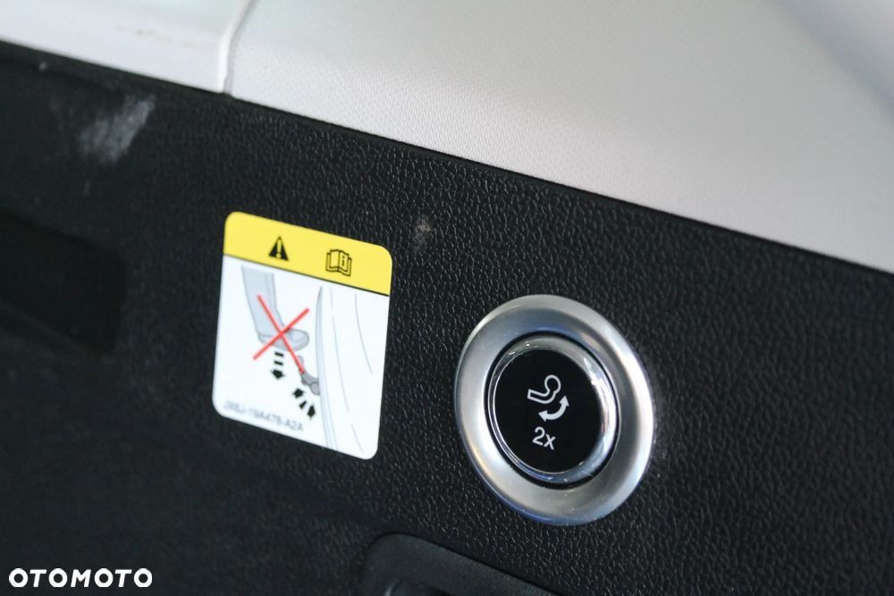 Ford Focus 1.5 EcoBlue Start-Stopp-System COOL&CONNECT - 27