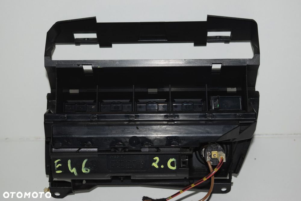 POPIELNICZKA SCHOWEK OSŁONA KOKPITU BMW E46 - 3