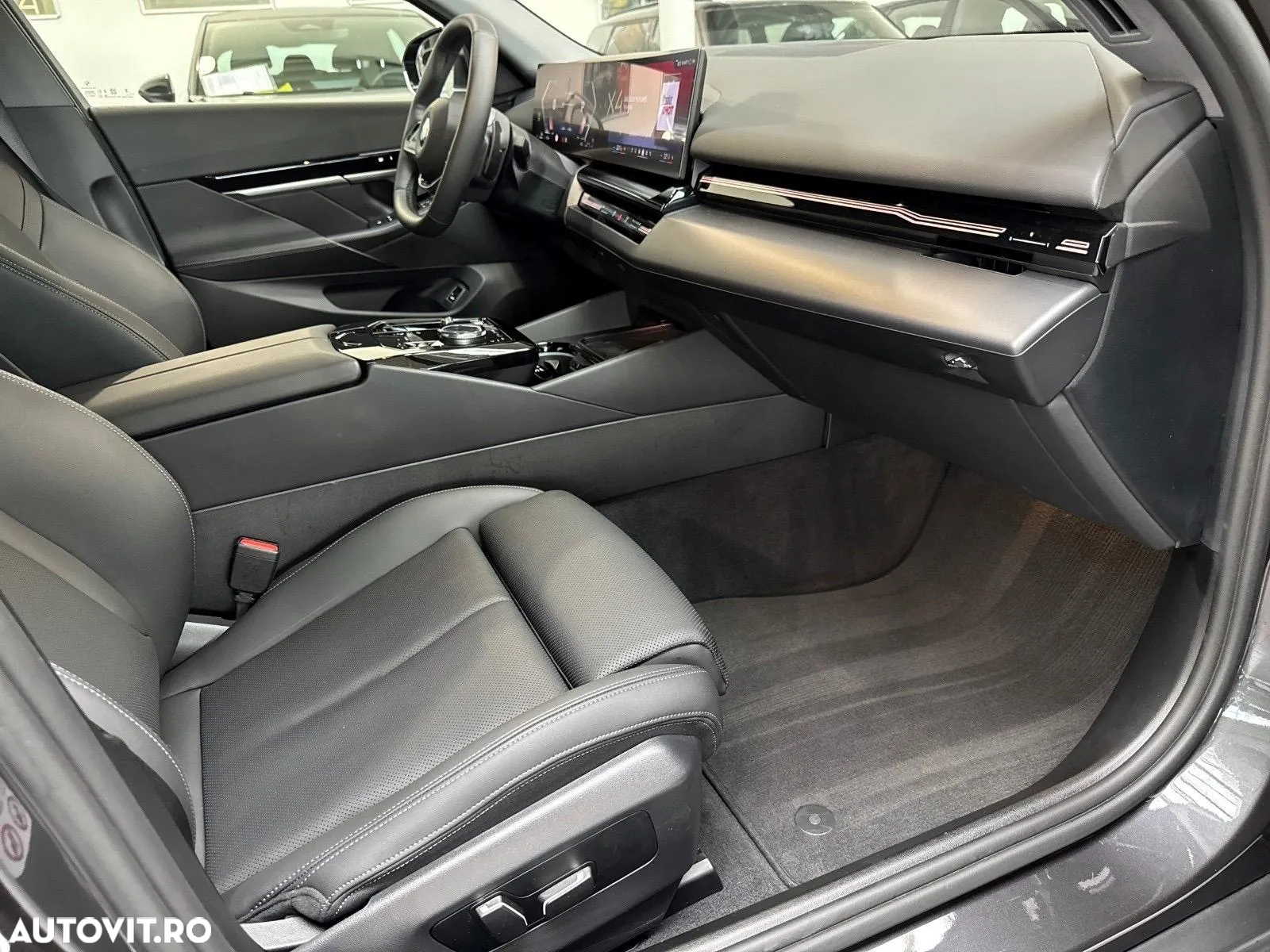 BMW Seria 5 520i AT MHEV - 11