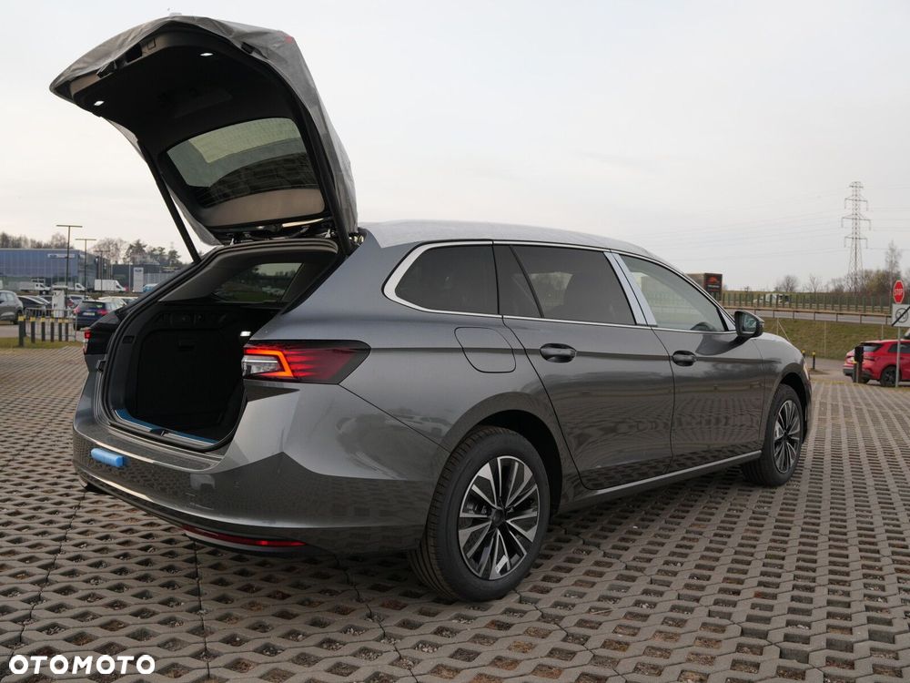 Skoda Superb 2.0 TSI Selection DSG - 16