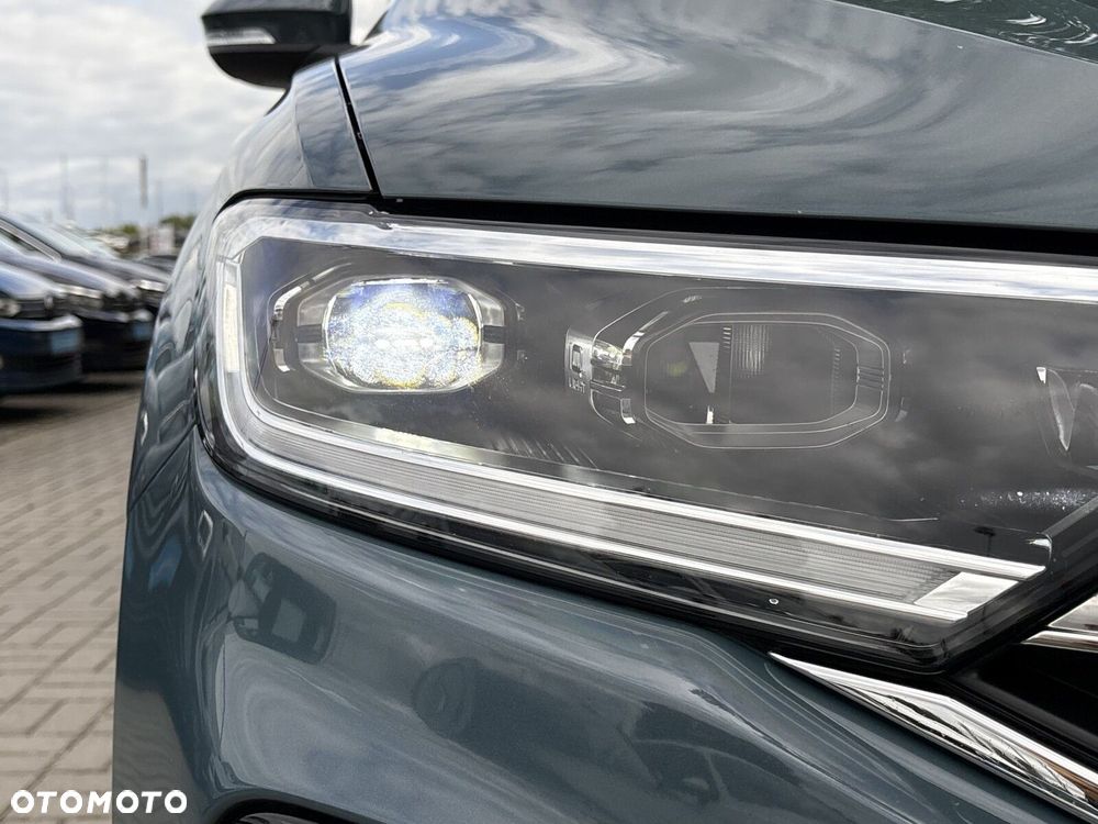 Volkswagen T-Roc 2.0 TDI Style DSG - 36
