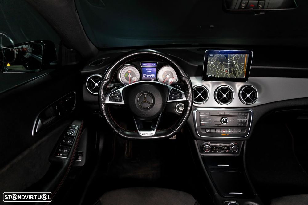 Mercedes-Benz CLA 220 - 18