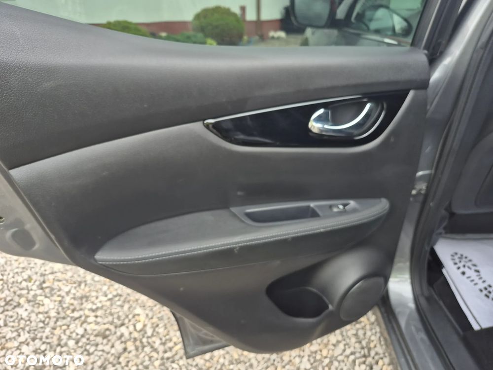 Nissan Qashqai 1.3 DIG-T ZAMA - 16