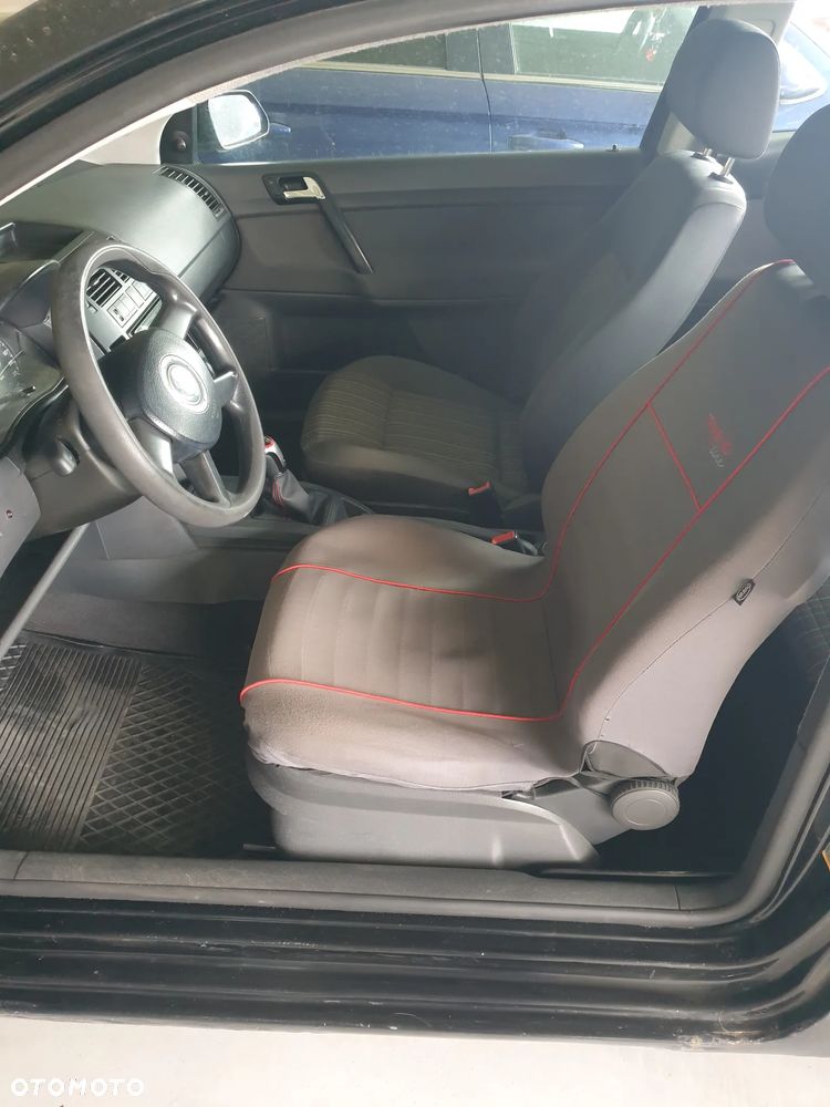 Volkswagen Polo 1.9 TDI Basis - 8