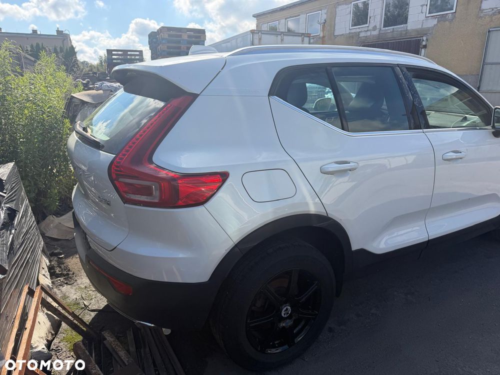 Volvo XC 40 D3 SCR Inscription - 3