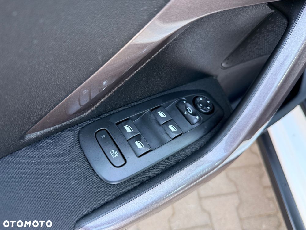 Peugeot 2008 1.4 HDi Active - 20