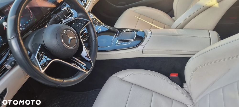Mercedes-Benz Klasa E 450 4Matic 9G-TRONIC AMG Line - 27