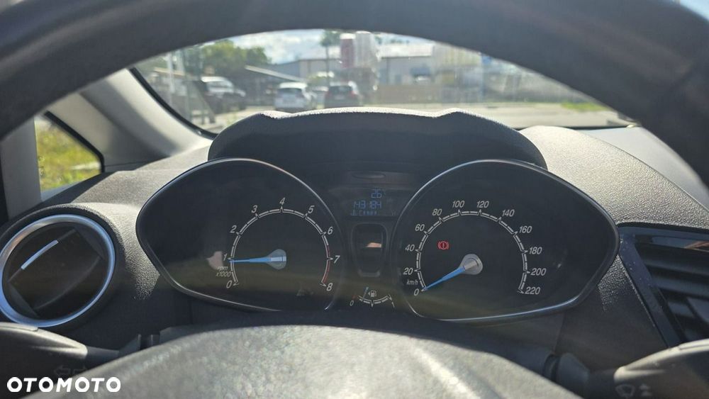 Ford Fiesta - 16